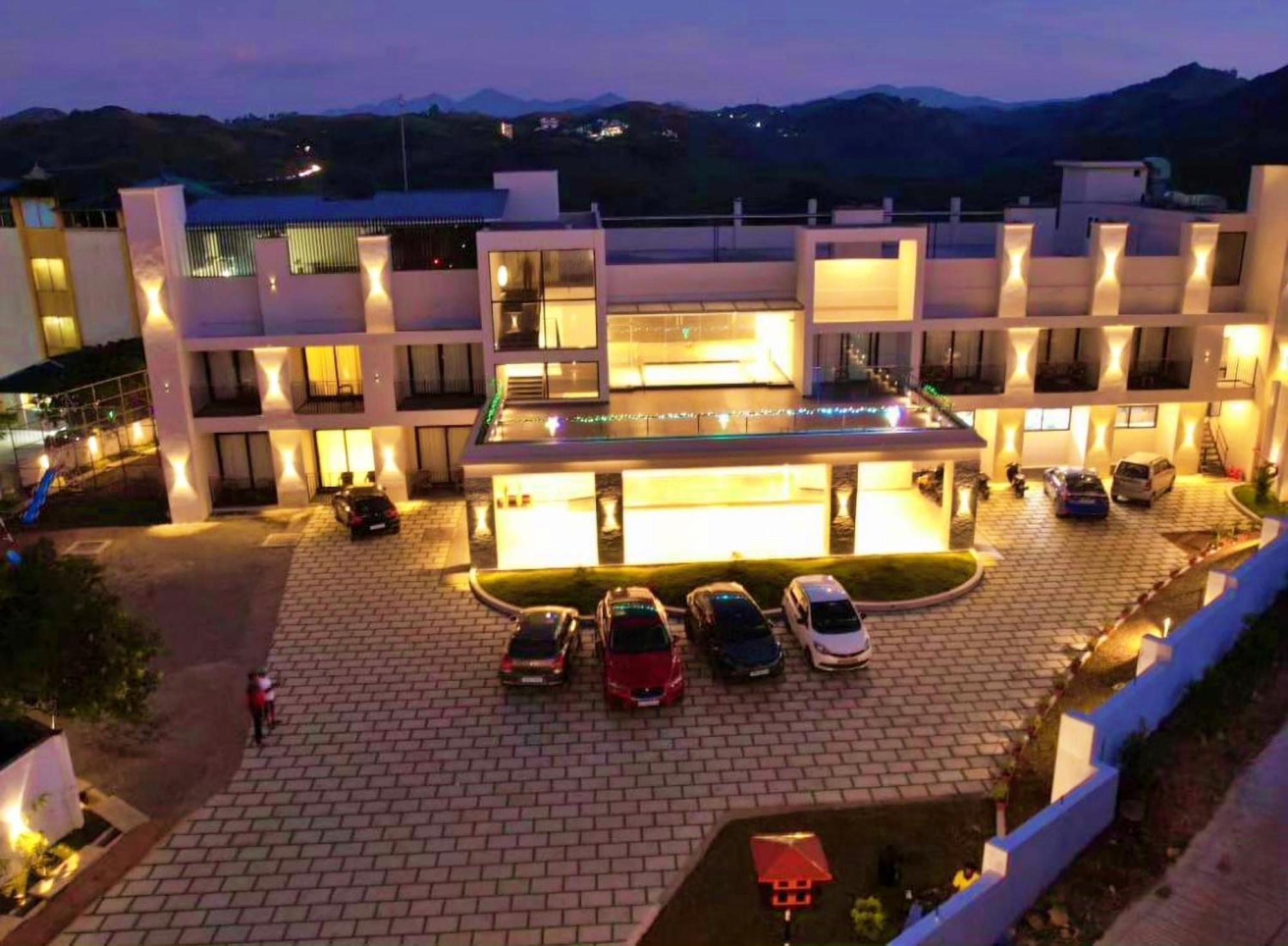 Vaga Nakshathra Suites Vagamon Kültér fotó