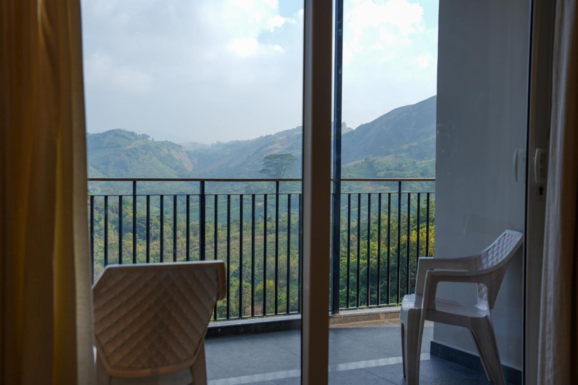 Vaga Nakshathra Suites Vagamon Kültér fotó
